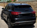 Hongqi HS5-3