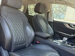 Hongqi HS5-9