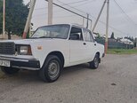LADA (VAZ) 2107-2