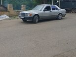 Mercedes 190-2