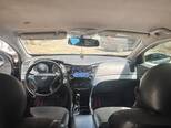 Hyundai Sonata-10