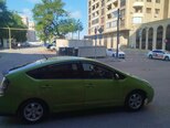 Toyota Prius-12