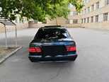 Mercedes E 320-7