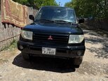 Mitsubishi Pajero io-1