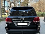 Toyota Land Cruiser-4