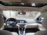 Hyundai Elantra-13