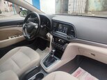 Hyundai Elantra-9