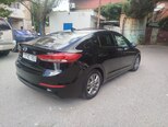 Hyundai Elantra-6