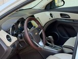 Chevrolet Cruze-11