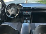 Mercedes 250 D-8
