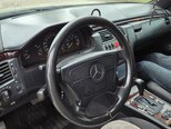 Mercedes E 240-8