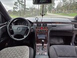 Mercedes E 240-9
