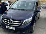 Mercedes V 220-1
