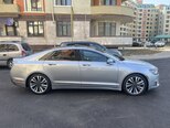 Lincoln MKZ-2