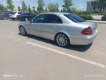 Mercedes E 240-4