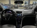Hyundai Accent-10