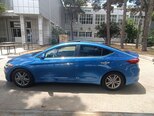 Hyundai Elantra-10