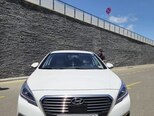 Hyundai Sonata-12