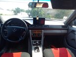 Mercedes 230 E-6