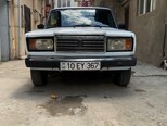 LADA (VAZ) 2107-1