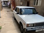 LADA (VAZ) 2107-2