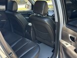Hyundai Santa Fe-14