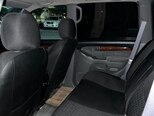 Toyota Land Cruiser Prado-8