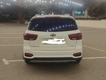 Kia Sorento-2