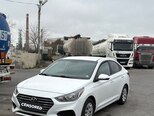 Hyundai Accent-1