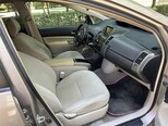 Toyota Prius-7
