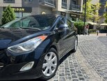 Hyundai Elantra-4
