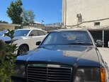 Mercedes E 200-11