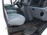 Ford Transit-9
