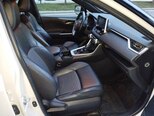 Toyota RAV4-17