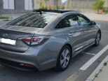 Hyundai Sonata-6
