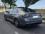 Hyundai Sonata-5