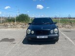 Mercedes E 230-1