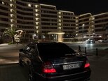 Mercedes E 220-10