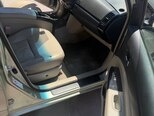 Toyota Prius-8