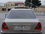 Mercedes C 220-2