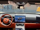 Geely Galaxy M9-8