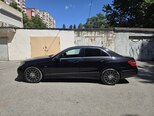 Mercedes E 220-4