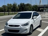 Hyundai Accent-2