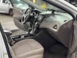 Chevrolet Cruze-14