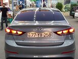 Hyundai Elantra-6