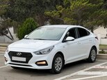 Hyundai Accent-2
