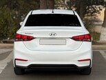 Hyundai Accent-6
