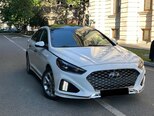 Hyundai Sonata-6