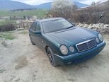 Mercedes E 320-2