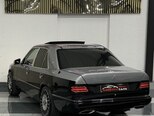 Mercedes 220 E-8